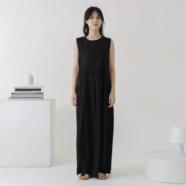 Ridge Sleeveless Maxi Dress
